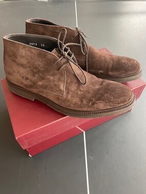 To Boot Brown Suede Chukka Boots